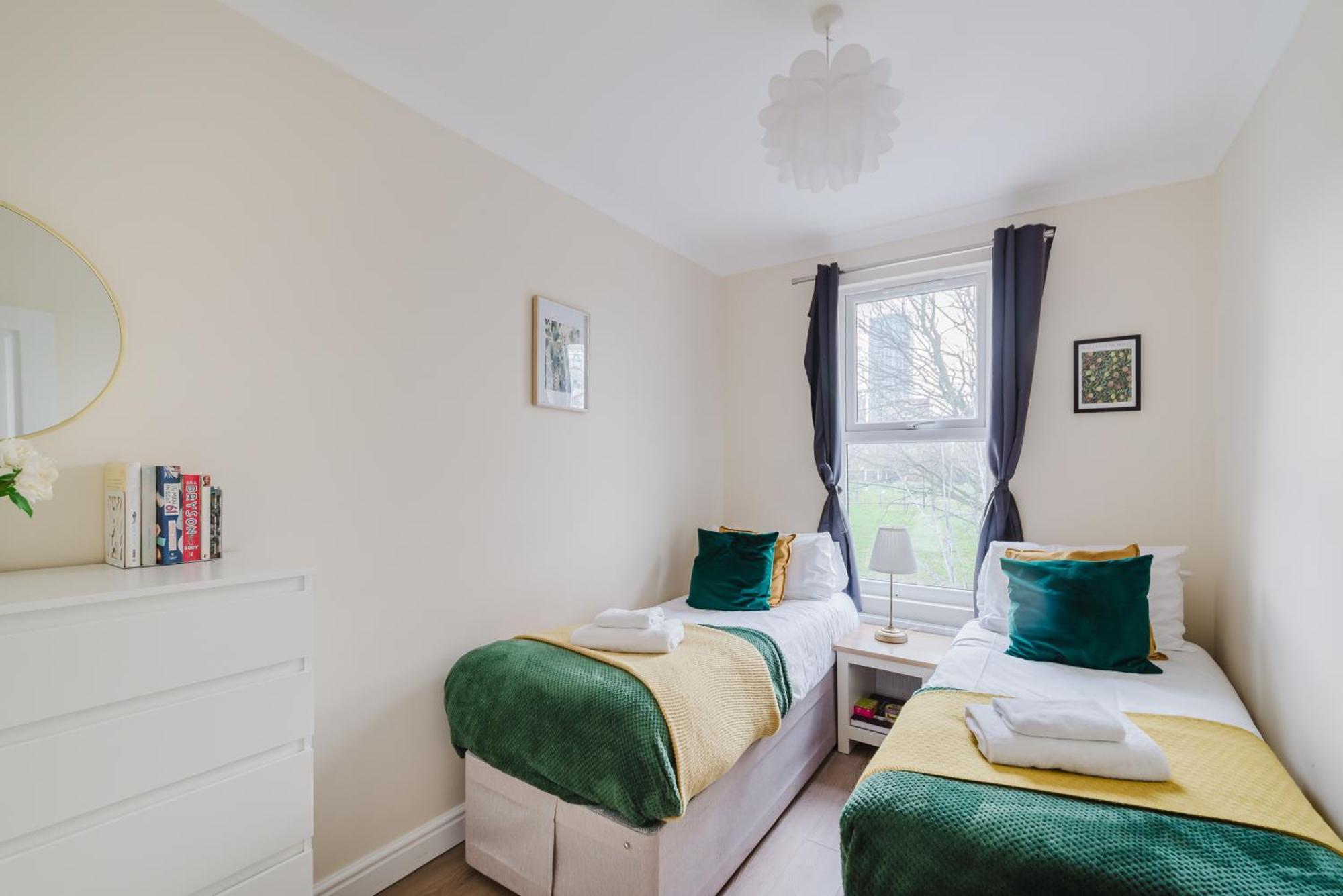 Modern Cosy Corner Flat 3 Bed And Loft Sleep 7 People Londres Exterior foto