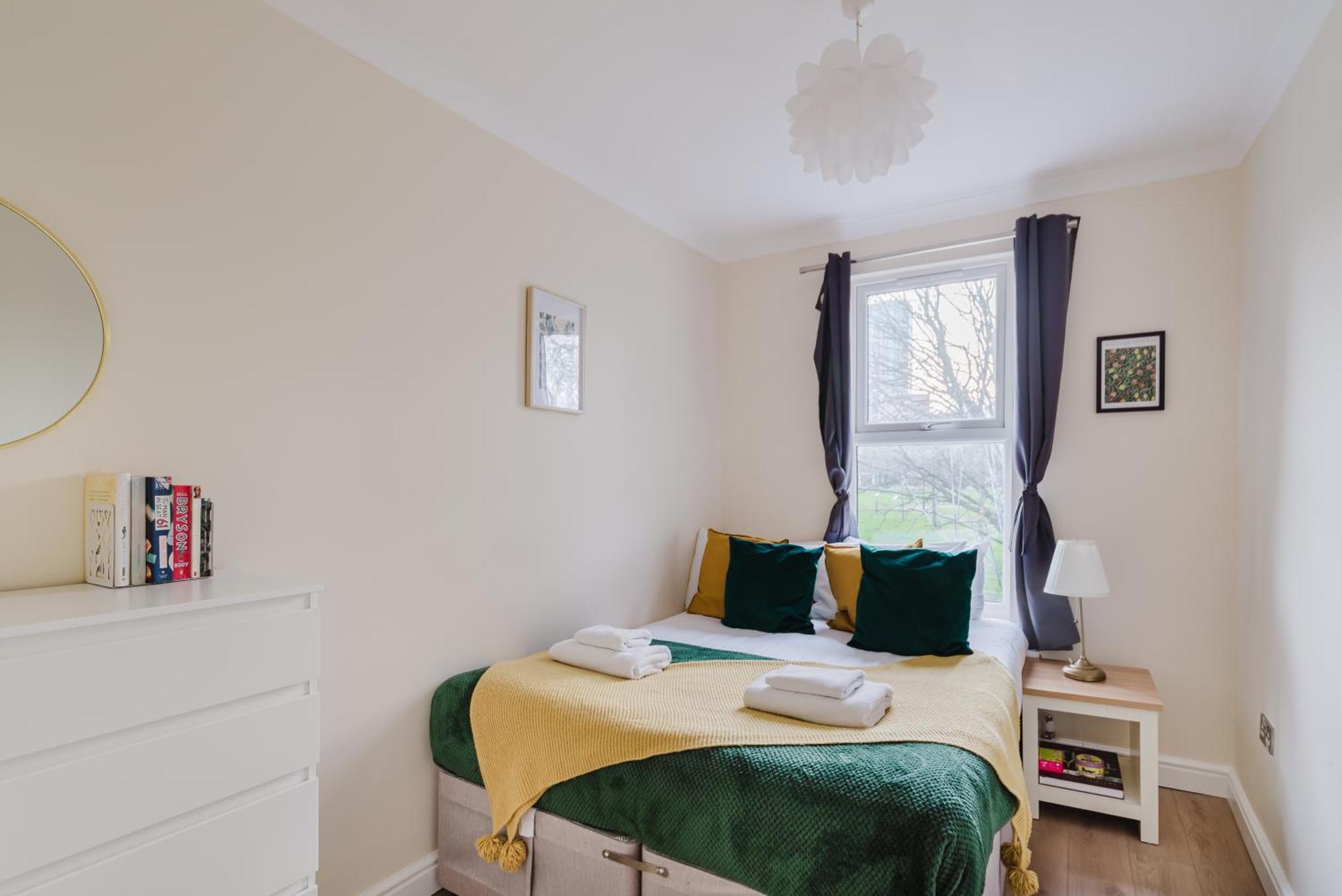 Modern Cosy Corner Flat 3 Bed And Loft Sleep 7 People Londres Exterior foto
